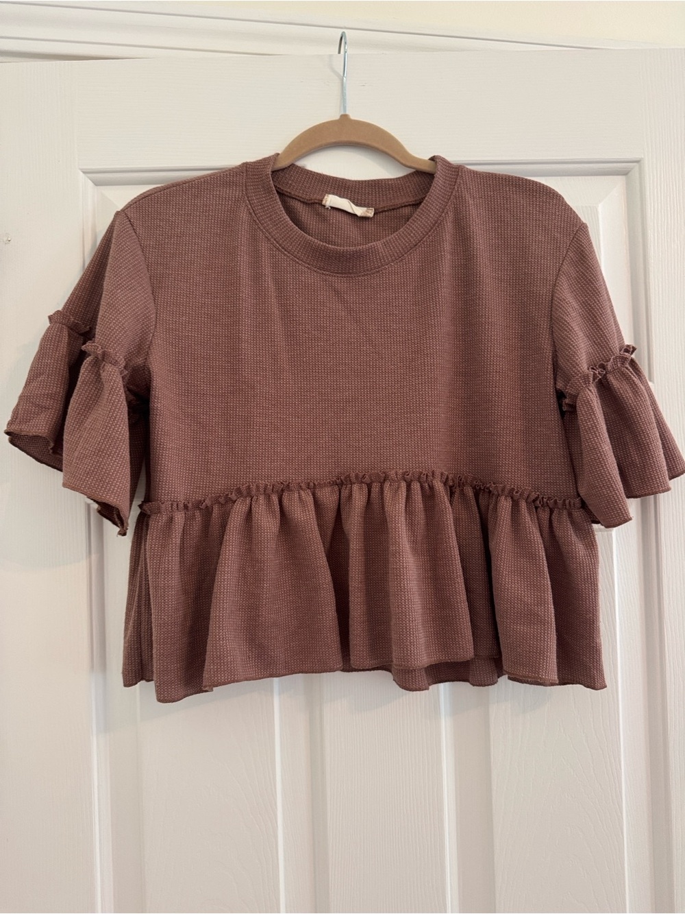 Altar'd State Juniper Ruffle Top - Mauve